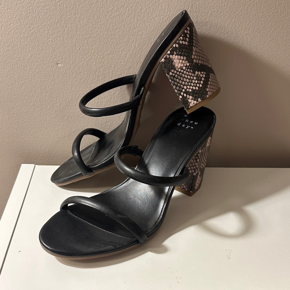 A New Day Black and Brown Strappy Heels